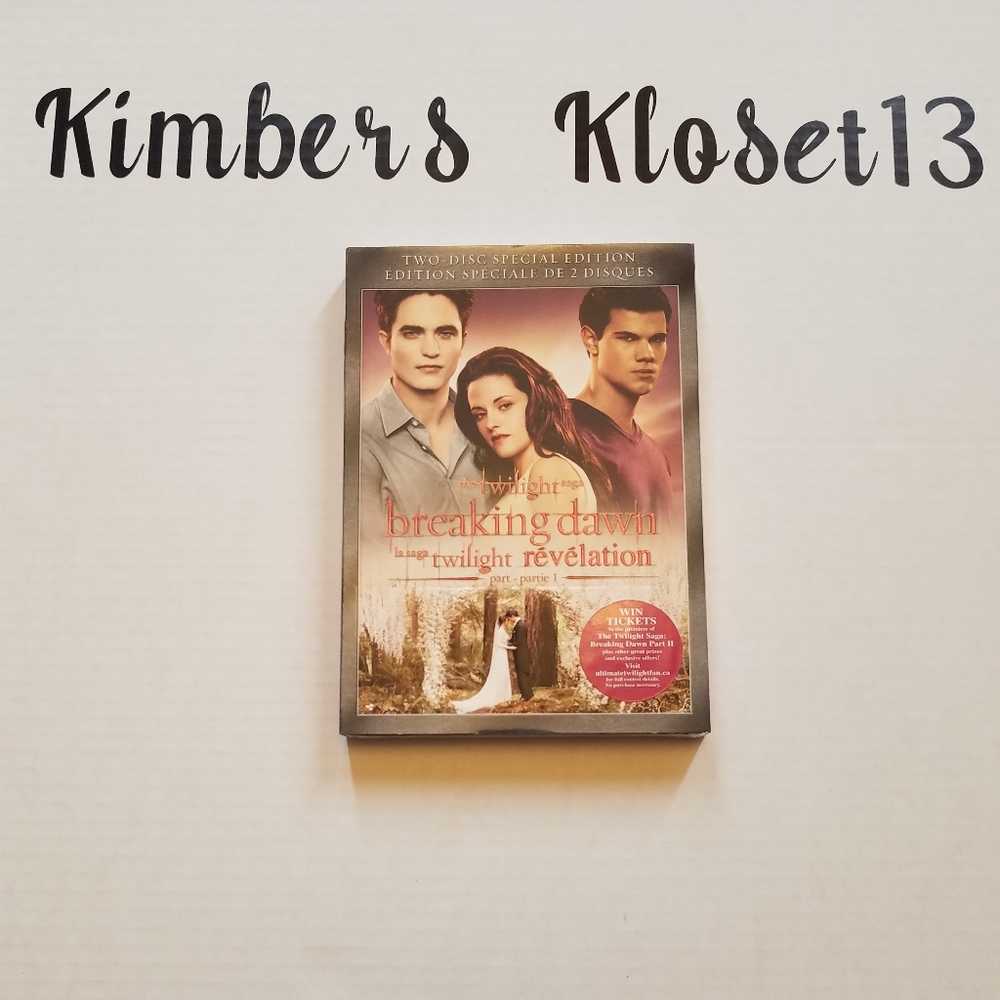 🦄SALE🦄 Twilight Breaking Dawn Part 1